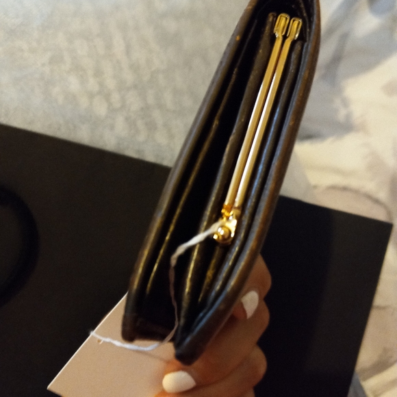 COPY - Fendi Zucca Kisslock wallet - Picture 12 of 12